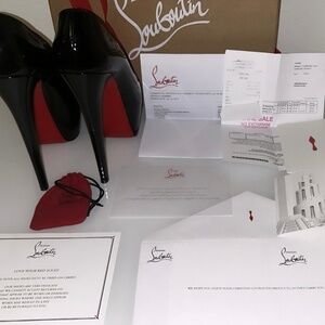 hristian Louboutin Highness 160 Patent Calf 38